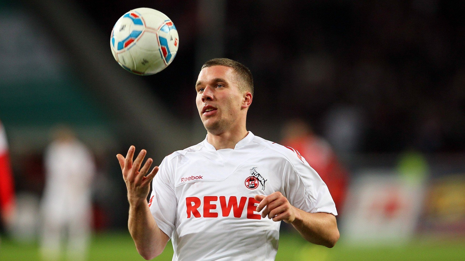 爵士正面击溃深圳队，杰伦格林成为关键先生，当混乱成为最锋利的武器