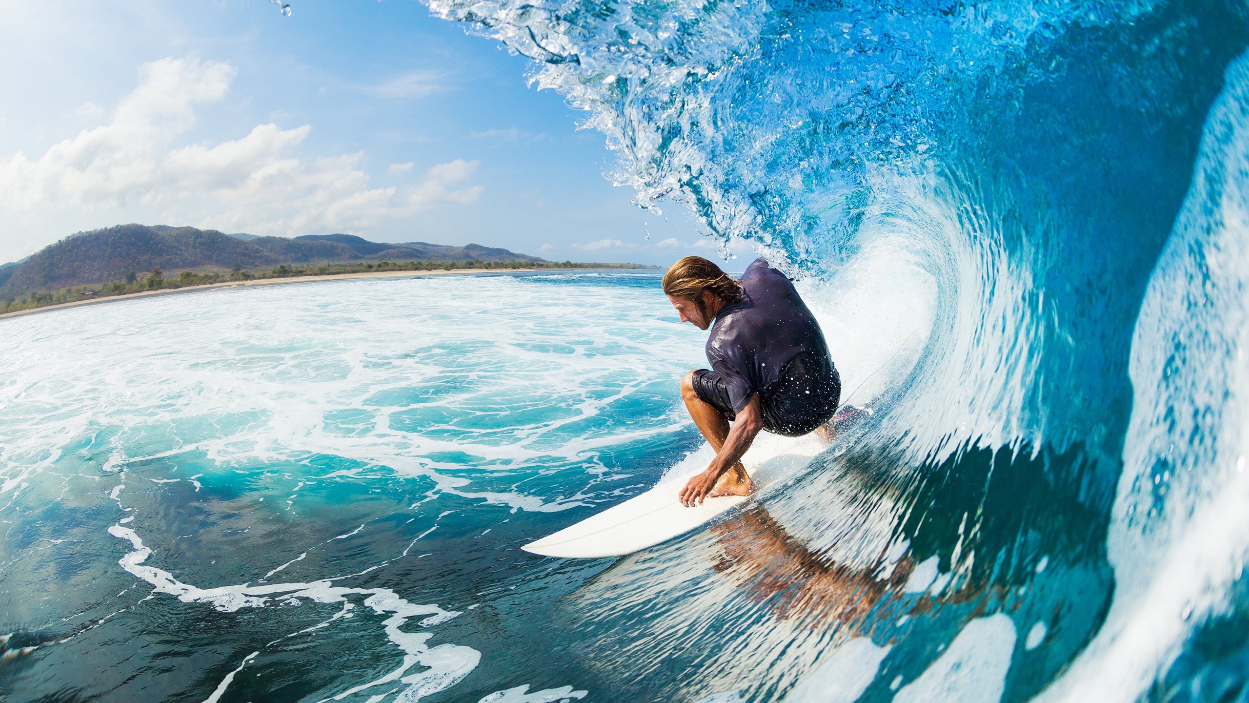 英超争冠之夜,皮克彻底打爆防线